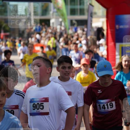 13.06.2025 - Holstenköstenlauf Felixshl http://msf.ph/oto/7926492 13.06.2025 16:37:52 Laufen 516, 633, 637, 638, 639, 643, 760, 773, 786, 902, 912, 1014, 1016, 1018, 1084, 1126, 1169, 1401, 1419, 1836 meine-sportfotos.de