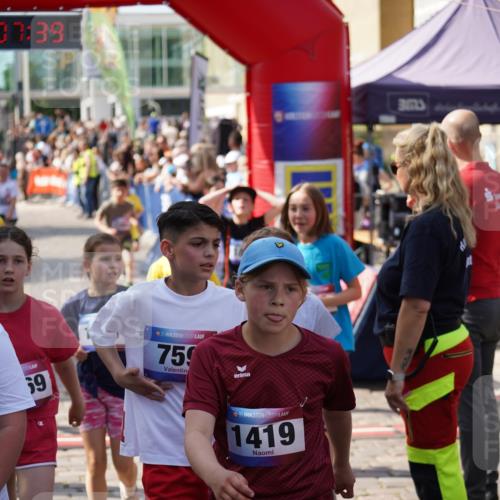 13.06.2025 - Holstenköstenlauf Felixshl http://msf.ph/oto/7926494 13.06.2025 16:37:53 Laufen 516, 633, 637, 638, 639, 643, 760, 773, 783, 786, 902, 912, 1014, 1018, 1084, 1246, 1401, 1419, 1836 meine-sportfotos.de