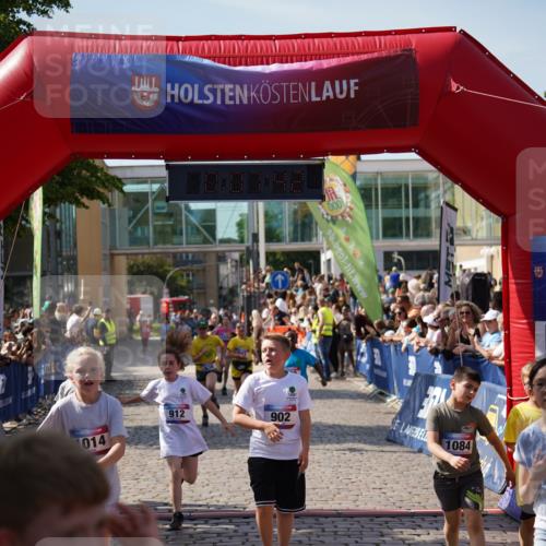 13.06.2025 - Holstenköstenlauf Felixshl http://msf.ph/oto/7926512 13.06.2025 16:37:56 Laufen 637, 638, 639, 643, 760, 783, 902, 912, 1014, 1018, 1084, 1246 meine-sportfotos.de