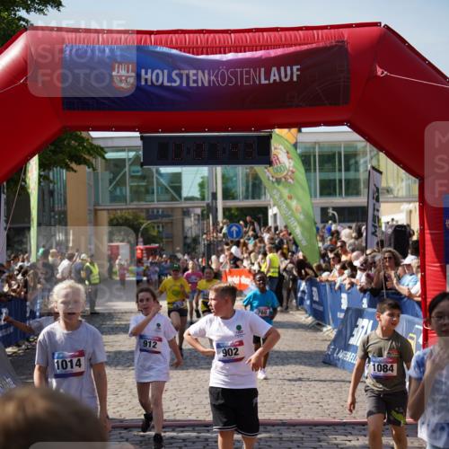 13.06.2025 - Holstenköstenlauf Felixshl http://msf.ph/oto/7926517 13.06.2025 16:37:57 Laufen 638, 639, 643, 760, 783, 902, 912, 1014, 1018, 1084, 1246 meine-sportfotos.de