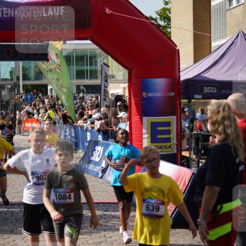 13.06.2025 - Holstenköstenlauf Felixshl http://msf.ph/oto/7926534 13.06.2025 16:37:59 Laufen 638, 639, 643, 760, 783, 902, 912, 1014, 1018, 1023, 1246 meine-sportfotos.de