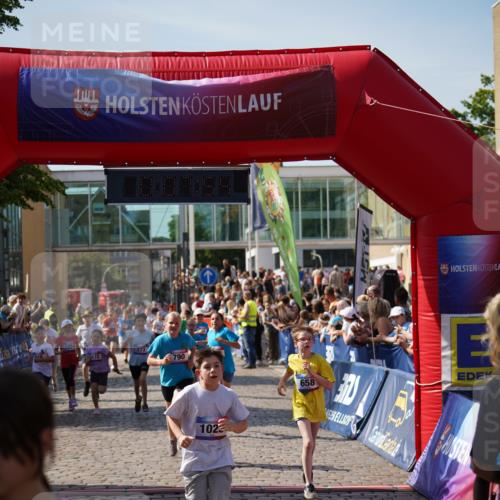 13.06.2025 - Holstenköstenlauf Felixshl http://msf.ph/oto/7926570 13.06.2025 16:38:08 Laufen 373, 513, 658, 763, 785, 788, 790, 910, 913, 915, 919, 1023, 1102, 1168, 1172, 1854 meine-sportfotos.de