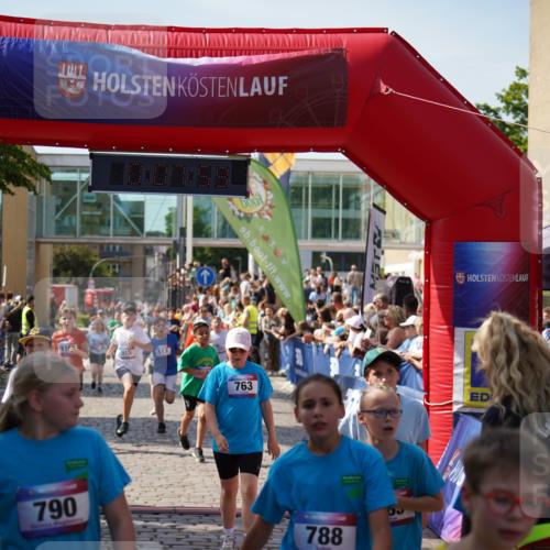 13.06.2025 - Holstenköstenlauf Felixshl http://msf.ph/oto/7926590 13.06.2025 16:38:13 Laufen 24, 232, 245, 250, 252, 373, 513, 763, 785, 788, 790, 910, 913, 915, 919, 1010, 1087, 1102, 1168, 1172, 1854 meine-sportfotos.de