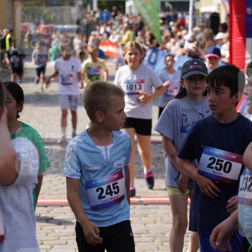 13.06.2025 - Holstenköstenlauf Felixshl http://msf.ph/oto/7926635 13.06.2025 16:38:26 Laufen 240, 243, 244, 377, 780, 916, 921, 1007, 1013, 1020, 1099, 1340, 1350, 1403 meine-sportfotos.de