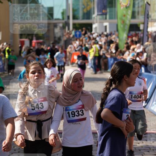 13.06.2025 - Holstenköstenlauf Felixshl http://msf.ph/oto/7926678 13.06.2025 16:38:39 Laufen 234, 239, 247, 519, 766, 779, 791, 907, 924, 1025, 1082, 1096, 1402, 1404, 1933 meine-sportfotos.de