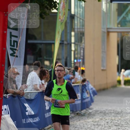 13.06.2025 - Holstenköstenlauf Felixshl http://msf.ph/oto/7926691 13.06.2025 20:25:10 Laufen 3281 meine-sportfotos.de
