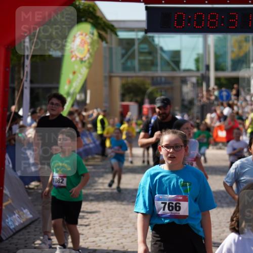 13.06.2025 - Holstenköstenlauf Felixshl http://msf.ph/oto/7926699 13.06.2025 16:38:45 Laufen 234, 239, 247, 636, 652, 766, 768, 791, 907, 924, 1081, 1082, 1094, 1234, 1402 meine-sportfotos.de