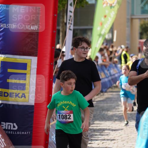 13.06.2025 - Holstenköstenlauf Felixshl http://msf.ph/oto/7926703 13.06.2025 16:38:46 Laufen 234, 239, 247, 636, 652, 766, 768, 791, 924, 1081, 1082, 1094, 1234, 1402 meine-sportfotos.de