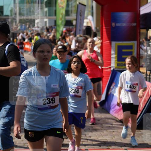 13.06.2025 - Holstenköstenlauf Felixshl http://msf.ph/oto/7926724 13.06.2025 16:38:50 Laufen 121, 141, 636, 652, 768, 769, 791, 1081, 1094, 1234, 1402 meine-sportfotos.de