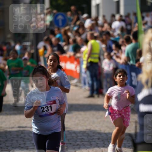 13.06.2025 - Holstenköstenlauf Felixshl http://msf.ph/oto/7926803 13.06.2025 16:39:25 Laufen 231, 242, 651, 914, 1089, 1104, 1105, 1235 meine-sportfotos.de