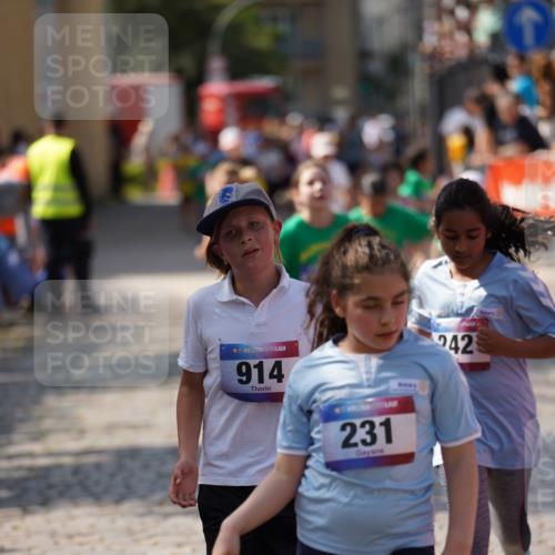 13.06.2025 - Holstenköstenlauf Felixshl http://msf.ph/oto/7926811 13.06.2025 16:39:26 Laufen 231, 242, 651, 914, 1085, 1089, 1104, 1105, 1235 meine-sportfotos.de