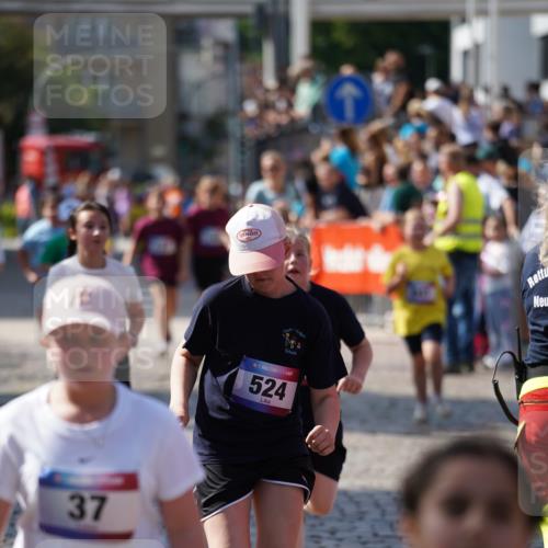 13.06.2025 - Holstenköstenlauf Felixshl http://msf.ph/oto/7926836 13.06.2025 16:39:39 Laufen 37, 524, 530, 641, 642, 909, 926 meine-sportfotos.de