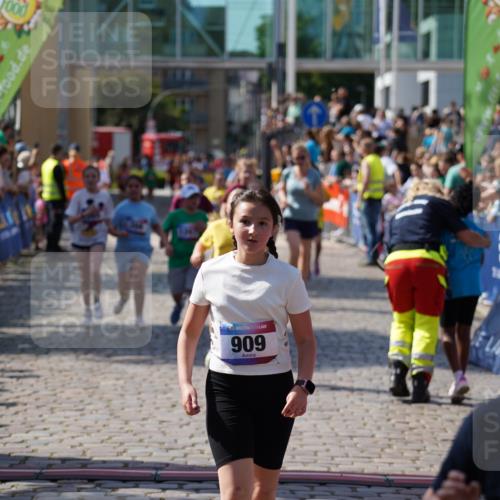13.06.2025 - Holstenköstenlauf Felixshl http://msf.ph/oto/7926837 13.06.2025 16:39:43 Laufen 133, 140, 365, 366, 524, 530, 641, 648, 650, 778, 909, 926, 1097 meine-sportfotos.de