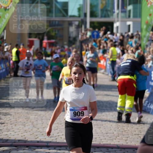 13.06.2025 - Holstenköstenlauf Felixshl http://msf.ph/oto/7926838 13.06.2025 16:39:43 Laufen 133, 140, 365, 366, 524, 530, 641, 648, 650, 778, 909, 926, 1097 meine-sportfotos.de