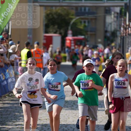 13.06.2025 - Holstenköstenlauf Felixshl http://msf.ph/oto/7926842 13.06.2025 16:39:45 Laufen 133, 140, 365, 366, 641, 648, 650, 778, 909, 926, 1097, 1357 meine-sportfotos.de