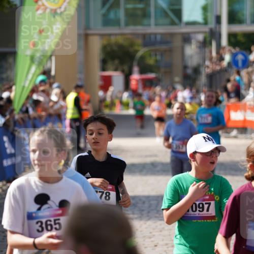 13.06.2025 - Holstenköstenlauf Felixshl http://msf.ph/oto/7926857 13.06.2025 16:39:51 Laufen 133, 140, 365, 366, 648, 650, 771, 778, 926, 1097, 1357 meine-sportfotos.de