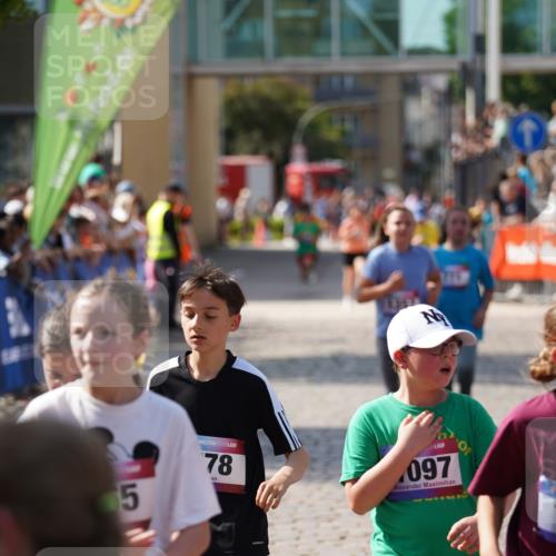 13.06.2025 - Holstenköstenlauf Felixshl http://msf.ph/oto/7926858 13.06.2025 16:39:51 Laufen 133, 140, 365, 366, 648, 650, 771, 778, 926, 1097, 1357 meine-sportfotos.de
