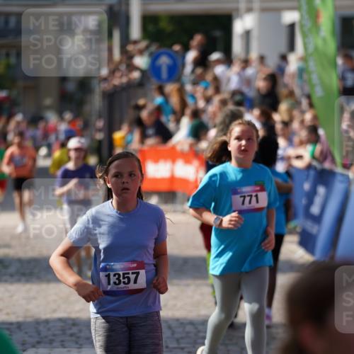 13.06.2025 - Holstenköstenlauf Felixshl http://msf.ph/oto/7926863 13.06.2025 16:39:53 Laufen 133, 531, 648, 650, 655, 771, 778, 1357 meine-sportfotos.de