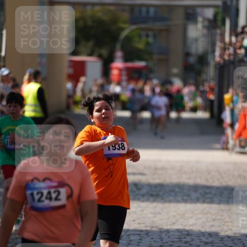 13.06.2025 - Holstenköstenlauf Felixshl http://msf.ph/oto/7926881 13.06.2025 16:40:05 Laufen 655, 1093, 1242, 1938 meine-sportfotos.de