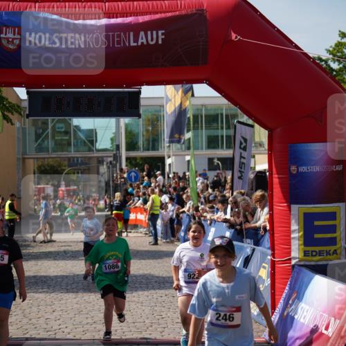 13.06.2025 - Holstenköstenlauf Felixshl http://msf.ph/oto/7926902 13.06.2025 16:40:25 Laufen 246, 505, 922, 1078, 1086 meine-sportfotos.de