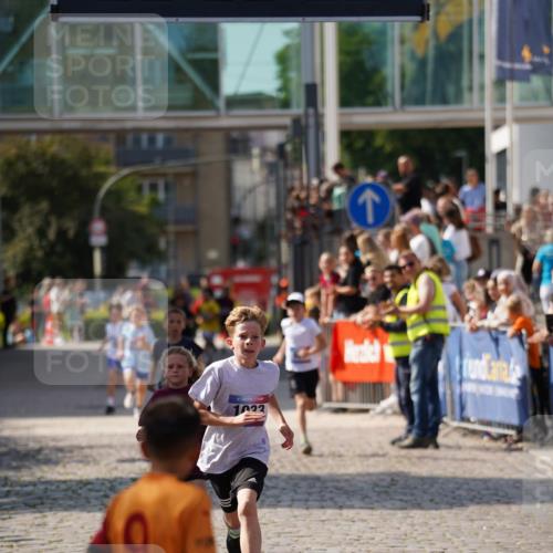 13.06.2025 - Holstenköstenlauf Felixshl http://msf.ph/oto/7926952 13.06.2025 16:50:16 Laufen 28, 102, 130, 409, 929, 1033, 1251 meine-sportfotos.de