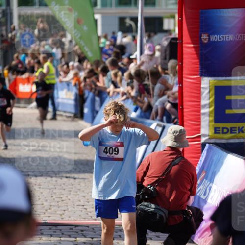 13.06.2025 - Holstenköstenlauf Felixshl http://msf.ph/oto/7926972 13.06.2025 16:50:27 Laufen 102, 143, 409, 553, 659, 1265, 1875, 1892 meine-sportfotos.de
