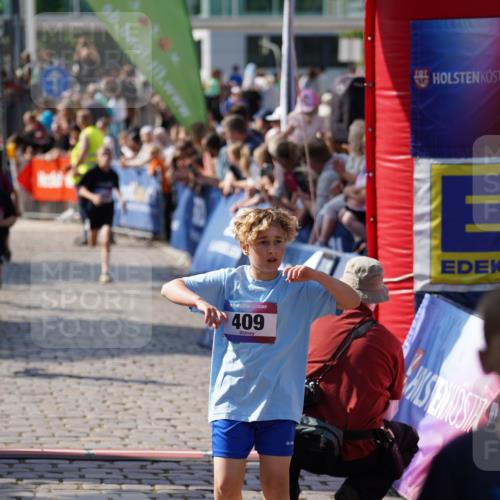 13.06.2025 - Holstenköstenlauf Felixshl http://msf.ph/oto/7926974 13.06.2025 16:50:27 Laufen 102, 143, 409, 553, 659, 1265, 1875, 1892 meine-sportfotos.de
