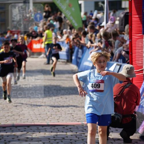 13.06.2025 - Holstenköstenlauf Felixshl http://msf.ph/oto/7926975 13.06.2025 16:50:28 Laufen 143, 409, 553, 659, 1265, 1875, 1892 meine-sportfotos.de