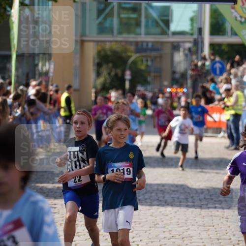 13.06.2025 - Holstenköstenlauf Felixshl http://msf.ph/oto/7927003 13.06.2025 16:50:46 Laufen 22, 407, 408, 818, 1117, 1123, 1409, 1802, 1830, 1848, 1919 meine-sportfotos.de