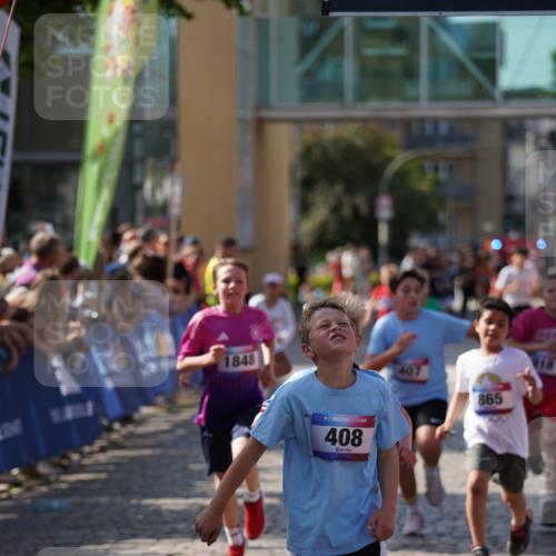 13.06.2025 - Holstenköstenlauf Felixshl http://msf.ph/oto/7927012 13.06.2025 16:50:48 Laufen 22, 270, 407, 408, 818, 1117, 1123, 1363, 1409, 1802, 1830, 1848, 1919 meine-sportfotos.de