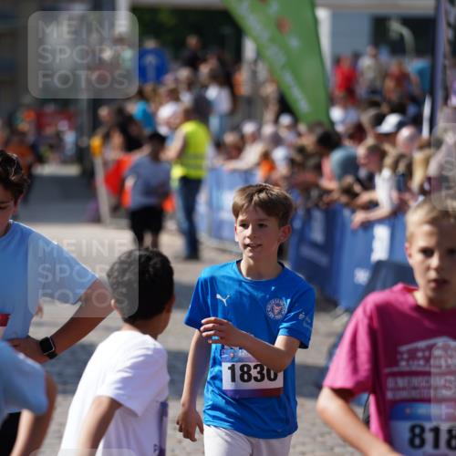 13.06.2025 - Holstenköstenlauf Felixshl http://msf.ph/oto/7927023 13.06.2025 16:50:52 Laufen 144, 270, 407, 408, 818, 940, 1117, 1123, 1124, 1363, 1409, 1830, 1848 meine-sportfotos.de
