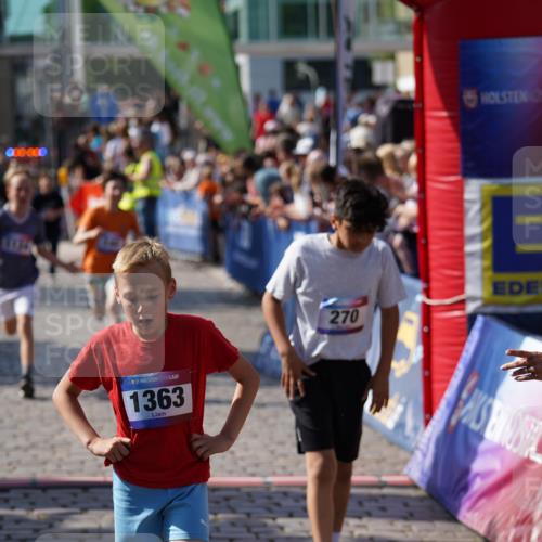 13.06.2025 - Holstenköstenlauf Felixshl http://msf.ph/oto/7927029 13.06.2025 16:50:59 Laufen 57, 100, 144, 260, 270, 935, 940, 1124, 1261, 1363, 1431 meine-sportfotos.de