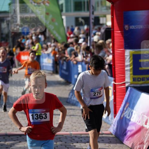 13.06.2025 - Holstenköstenlauf Felixshl http://msf.ph/oto/7927030 13.06.2025 16:50:59 Laufen 57, 100, 144, 260, 270, 935, 940, 1124, 1261, 1363, 1431 meine-sportfotos.de