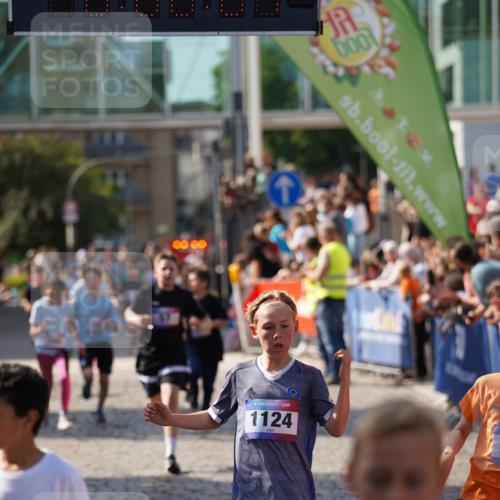 13.06.2025 - Holstenköstenlauf Felixshl http://msf.ph/oto/7927033 13.06.2025 16:51:00 Laufen 57, 100, 144, 260, 270, 402, 539, 935, 940, 1036, 1120, 1124, 1261, 1431 meine-sportfotos.de