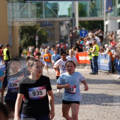 13.06.2025 - Holstenköstenlauf Felixshl http://msf.ph/oto/7927051 13.06.2025 16:51:09 Laufen 91, 396, 402, 414, 416, 539, 552, 799, 933, 935, 1027, 1030, 1036, 1112, 1120, 1258, 1261, 1431, 1818 meine-sportfotos.de