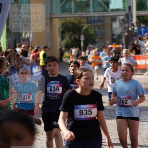 13.06.2025 - Holstenköstenlauf Felixshl http://msf.ph/oto/7927052 13.06.2025 16:51:09 Laufen 91, 396, 402, 414, 416, 539, 552, 799, 933, 935, 1027, 1030, 1036, 1112, 1120, 1258, 1261, 1431, 1818 meine-sportfotos.de