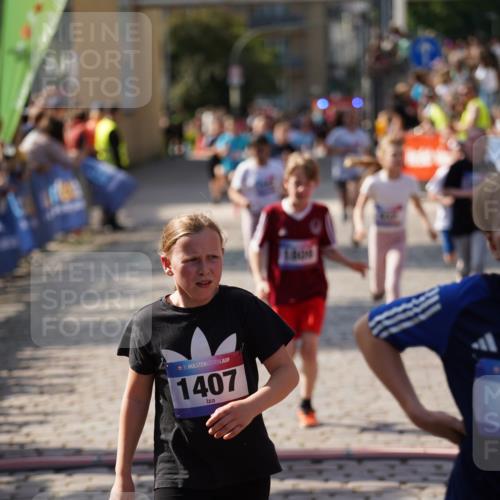 13.06.2025 - Holstenköstenlauf Felixshl http://msf.ph/oto/7927088 13.06.2025 16:51:23 Laufen 56, 804, 810, 932, 939, 1029, 1035, 1259, 1262, 1407, 1430, 1809, 1882, 1927 meine-sportfotos.de