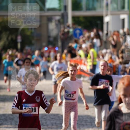13.06.2025 - Holstenköstenlauf Felixshl http://msf.ph/oto/7927093 13.06.2025 16:51:25 Laufen 136, 804, 810, 932, 939, 1029, 1035, 1259, 1262, 1407, 1430, 1807, 1809, 1882 meine-sportfotos.de
