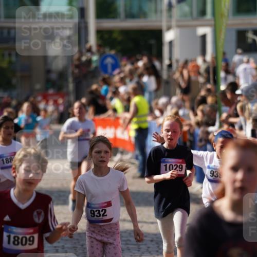 13.06.2025 - Holstenköstenlauf Felixshl http://msf.ph/oto/7927094 13.06.2025 16:51:25 Laufen 136, 804, 810, 932, 939, 1029, 1035, 1259, 1262, 1407, 1430, 1807, 1809, 1882 meine-sportfotos.de