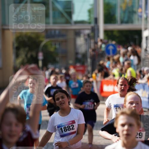 13.06.2025 - Holstenköstenlauf Felixshl http://msf.ph/oto/7927102 13.06.2025 16:51:29 Laufen 69, 136, 259, 398, 662, 806, 810, 932, 939, 1029, 1035, 1262, 1807, 1882 meine-sportfotos.de