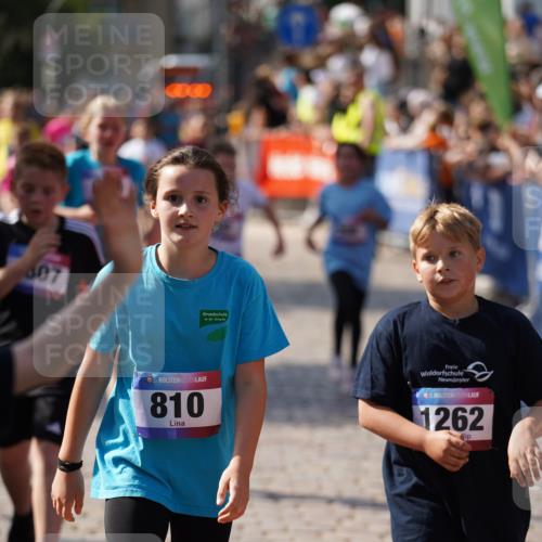 13.06.2025 - Holstenköstenlauf Felixshl http://msf.ph/oto/7927107 13.06.2025 16:51:33 Laufen 15, 69, 127, 136, 259, 398, 662, 806, 810, 813, 937, 1035, 1262, 1807 meine-sportfotos.de