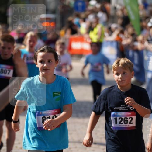 13.06.2025 - Holstenköstenlauf Felixshl http://msf.ph/oto/7927108 13.06.2025 16:51:33 Laufen 15, 69, 127, 136, 259, 398, 662, 806, 810, 813, 937, 1035, 1262, 1807 meine-sportfotos.de