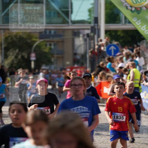 13.06.2025 - Holstenköstenlauf Felixshl http://msf.ph/oto/7927154 13.06.2025 16:51:58 Laufen 41, 48, 93, 399, 537, 802, 815, 1032, 1034, 1113, 1164, 1260, 1366, 1371, 1935 meine-sportfotos.de