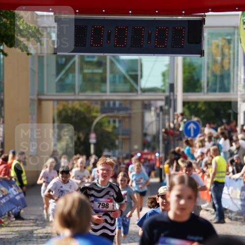13.06.2025 - Holstenköstenlauf Felixshl http://msf.ph/oto/7927172 13.06.2025 16:52:06 Laufen 41, 68, 395, 399, 405, 537, 798, 802, 814, 1040, 1109, 1111, 1883 meine-sportfotos.de