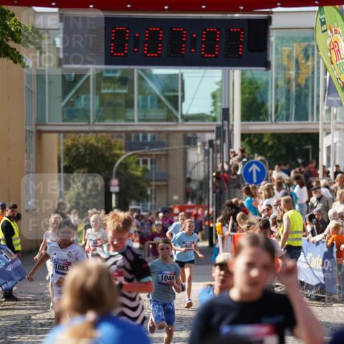 13.06.2025 - Holstenköstenlauf Felixshl http://msf.ph/oto/7927174 13.06.2025 16:52:07 Laufen 68, 395, 397, 405, 537, 798, 814, 1040, 1109, 1111, 1883 meine-sportfotos.de