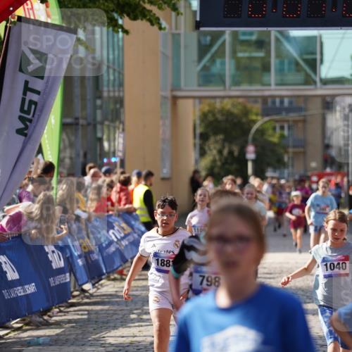 13.06.2025 - Holstenköstenlauf Felixshl http://msf.ph/oto/7927177 13.06.2025 16:52:08 Laufen 68, 395, 397, 405, 537, 798, 814, 1040, 1109, 1111, 1883 meine-sportfotos.de