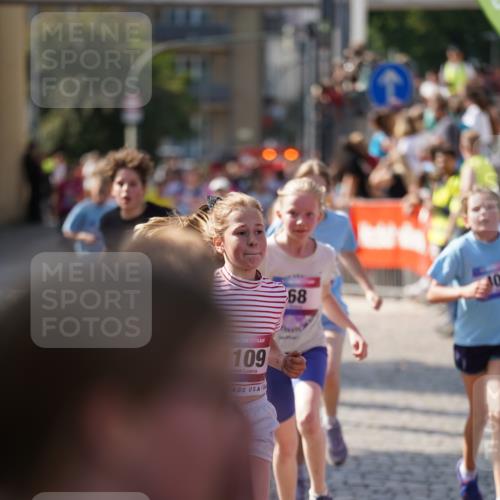 13.06.2025 - Holstenköstenlauf Felixshl http://msf.ph/oto/7927183 13.06.2025 16:52:11 Laufen 68, 395, 397, 400, 405, 798, 814, 1040, 1109, 1111, 1883 meine-sportfotos.de