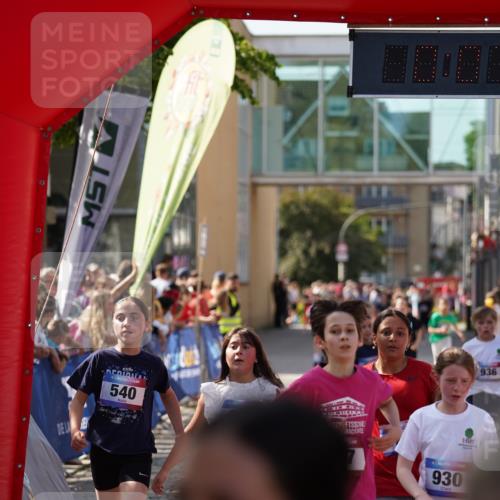 13.06.2025 - Holstenköstenlauf Felixshl http://msf.ph/oto/7927205 13.06.2025 16:52:24 Laufen 126, 255, 256, 262, 266, 394, 412, 540, 549, 660, 809, 817, 927, 930, 936, 1250, 1266 meine-sportfotos.de