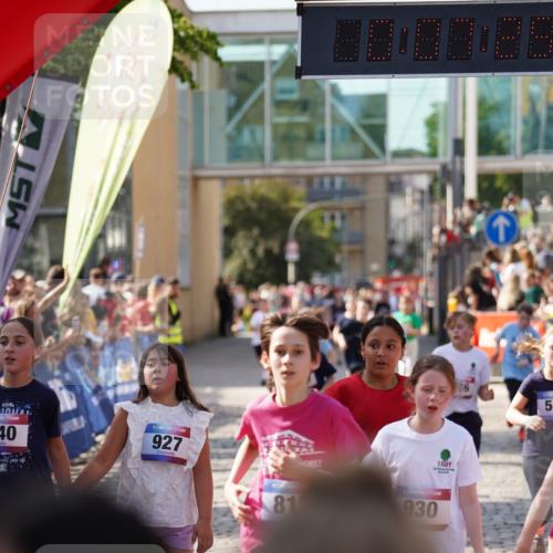 13.06.2025 - Holstenköstenlauf Felixshl http://msf.ph/oto/7927207 13.06.2025 16:52:24 Laufen 126, 255, 256, 262, 266, 394, 412, 540, 549, 660, 809, 817, 927, 930, 936, 1250, 1266 meine-sportfotos.de