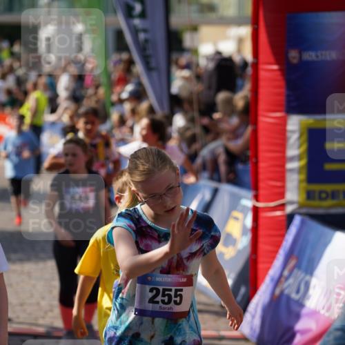 13.06.2025 - Holstenköstenlauf Felixshl http://msf.ph/oto/7927214 13.06.2025 16:52:27 Laufen 255, 262, 266, 394, 412, 540, 549, 555, 660, 817, 927, 930, 936, 938, 1108, 1250, 1263, 1266 meine-sportfotos.de